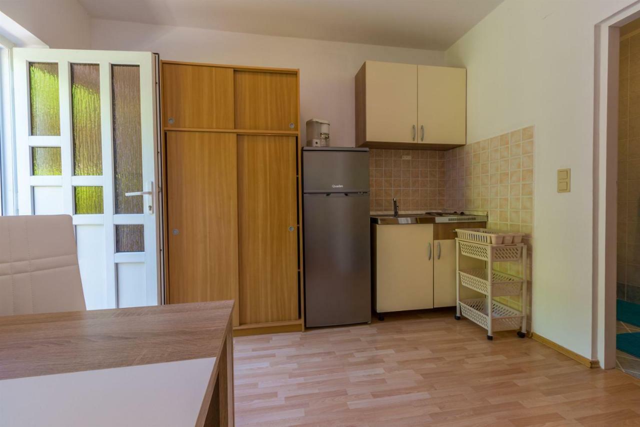 Apartments Alin Драмаль Екстер'єр фото